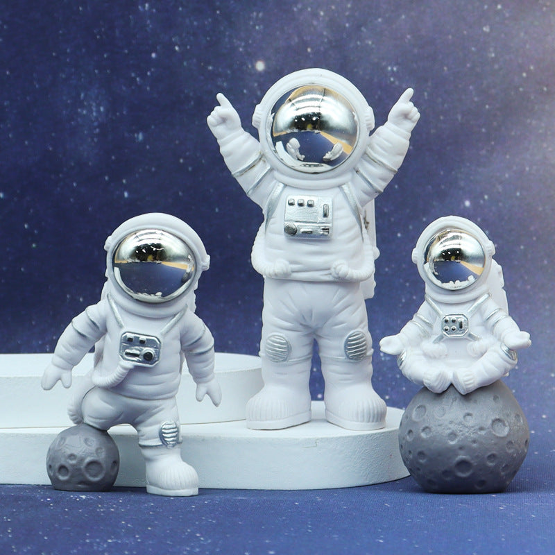 Astronaut Creative Decoration Hand-Made Model Spaceman Home Living Room Decorations Nordic Style Gift