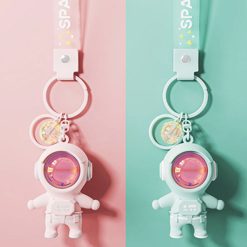 Astronaut Sunset Light Keychain Female Cute Cartoon Couple Car Key Chain Schoolbag Pendant Small Gift