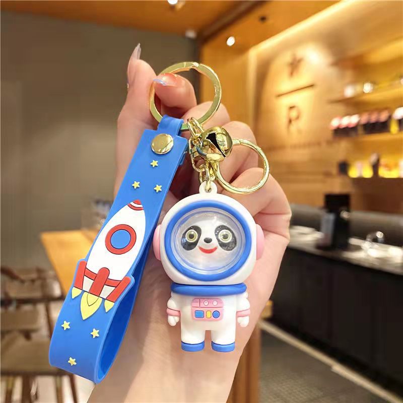 Astronaut Panda Pier Keychain Pendant Epoxy Doll Lovely Bag Ornaments Car Key Chain Small Gift