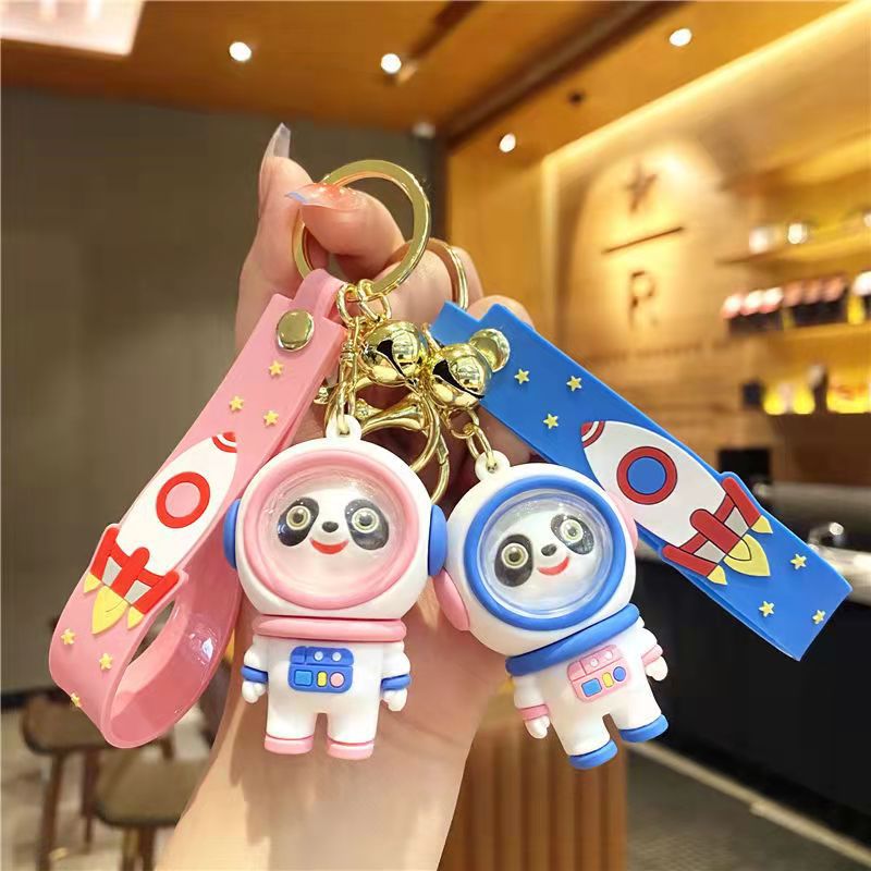 Astronaut Panda Pier Keychain Pendant Epoxy Doll Lovely Bag Ornaments Car Key Chain Small Gift