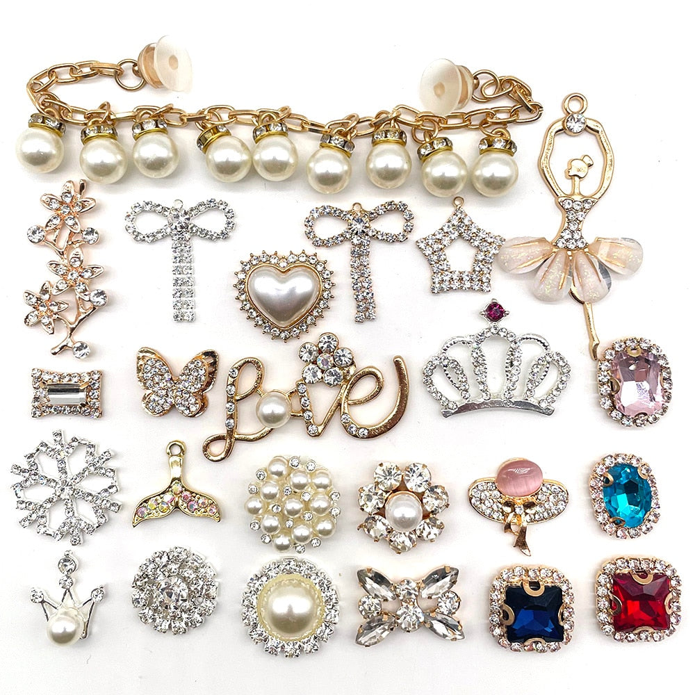 Hot 1pcs Pearl bracelet Shoe Charms Metal jewelry Shoe Aceessories Fit women’s croc Clogs Decoration kids girls X-mas Gifts jibz