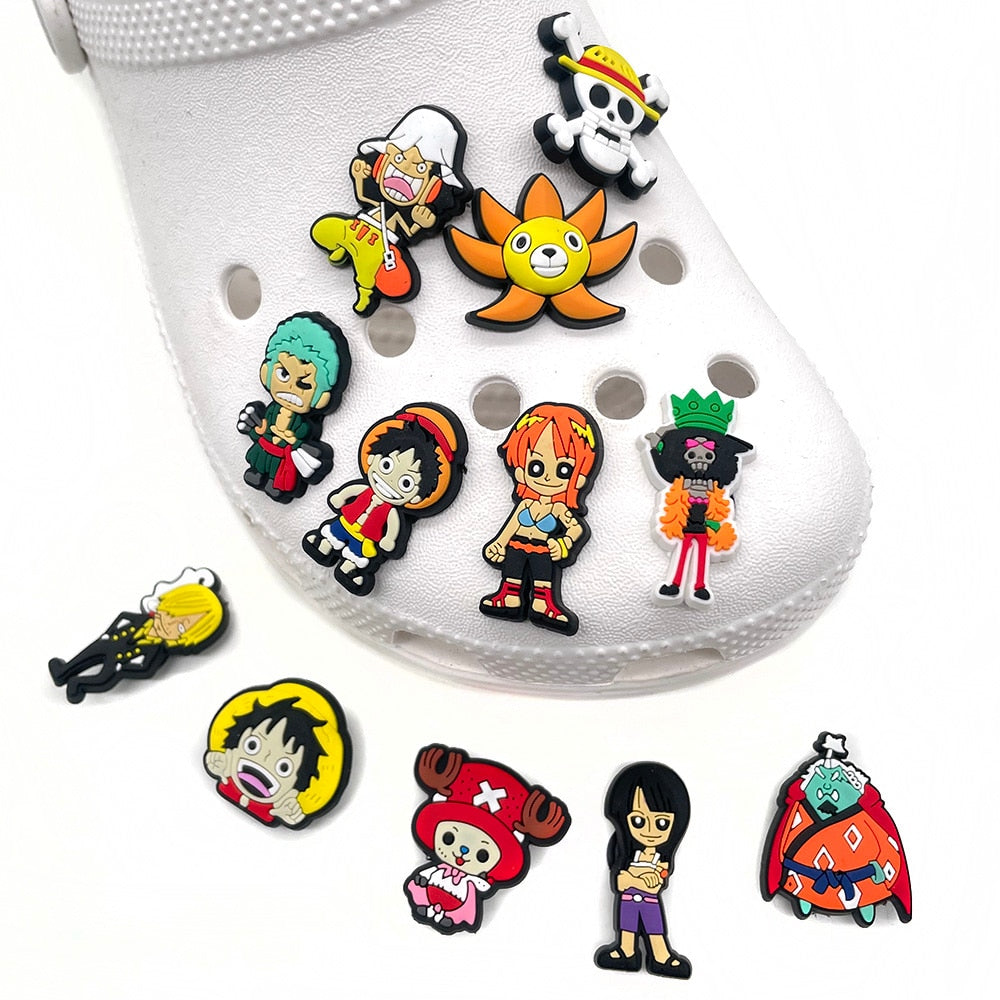 Hot 1pcs Japan Anime Shoe Charms Cartoon Buccaneer DIY Shoe Aceessories Fit Sandals Decorations PVC Unisex kids Gifts croc jibz
