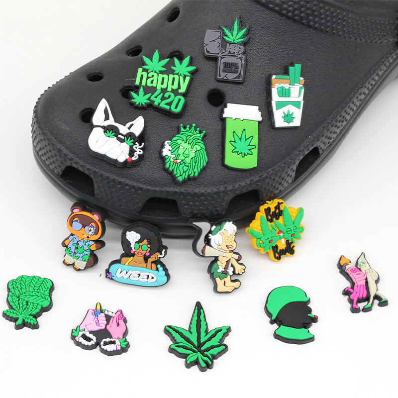 New 1pcs Cartoon green weed Shoe Charms Funny DIY Shoe Aceessories Fit Sandals Decorate Buckle PVC Unisex adult Gifts croc jibz